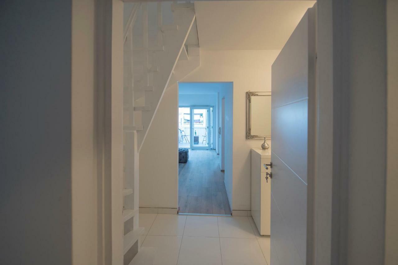 The Roof - Luxury Apartment Омиш Экстерьер фото